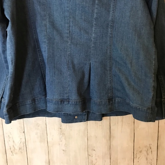 Women with Control My Wonder Denim Overlay Jacket Mid-Blue Size 1X - Picture 12 of 15